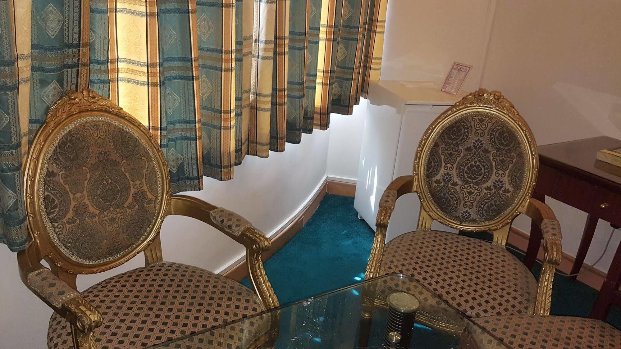 Kings Square Hotel Llc Дубай Екстериор снимка