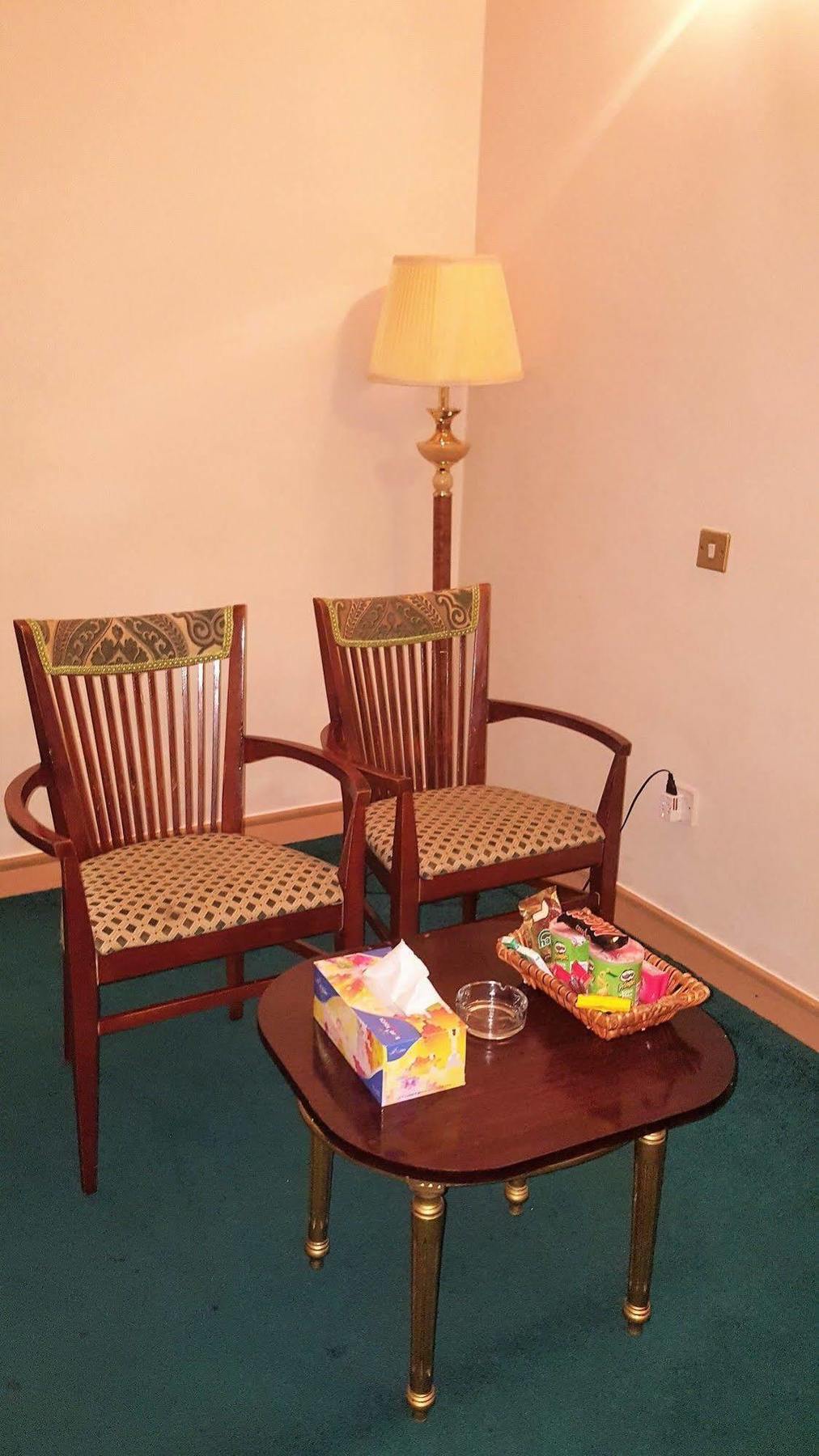 Kings Square Hotel Llc Дубай Екстериор снимка