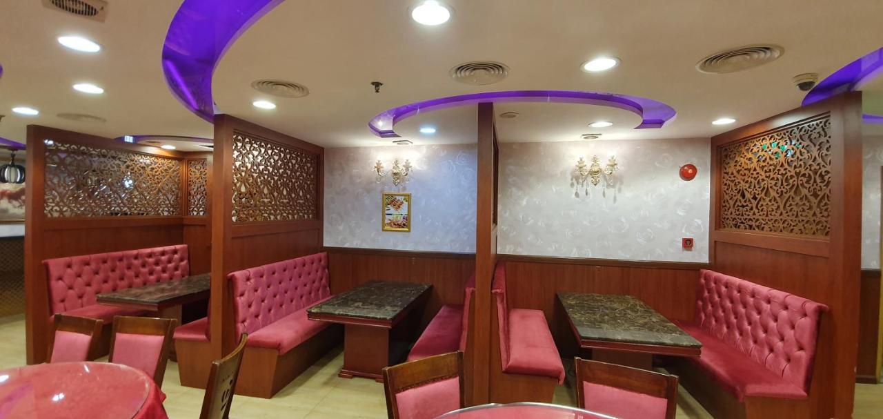 Kings Square Hotel Llc Дубай Екстериор снимка
