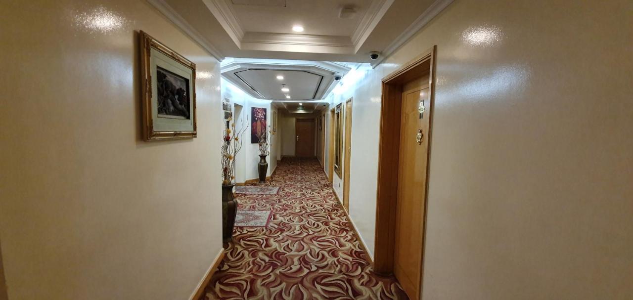Kings Square Hotel Llc Дубай Екстериор снимка