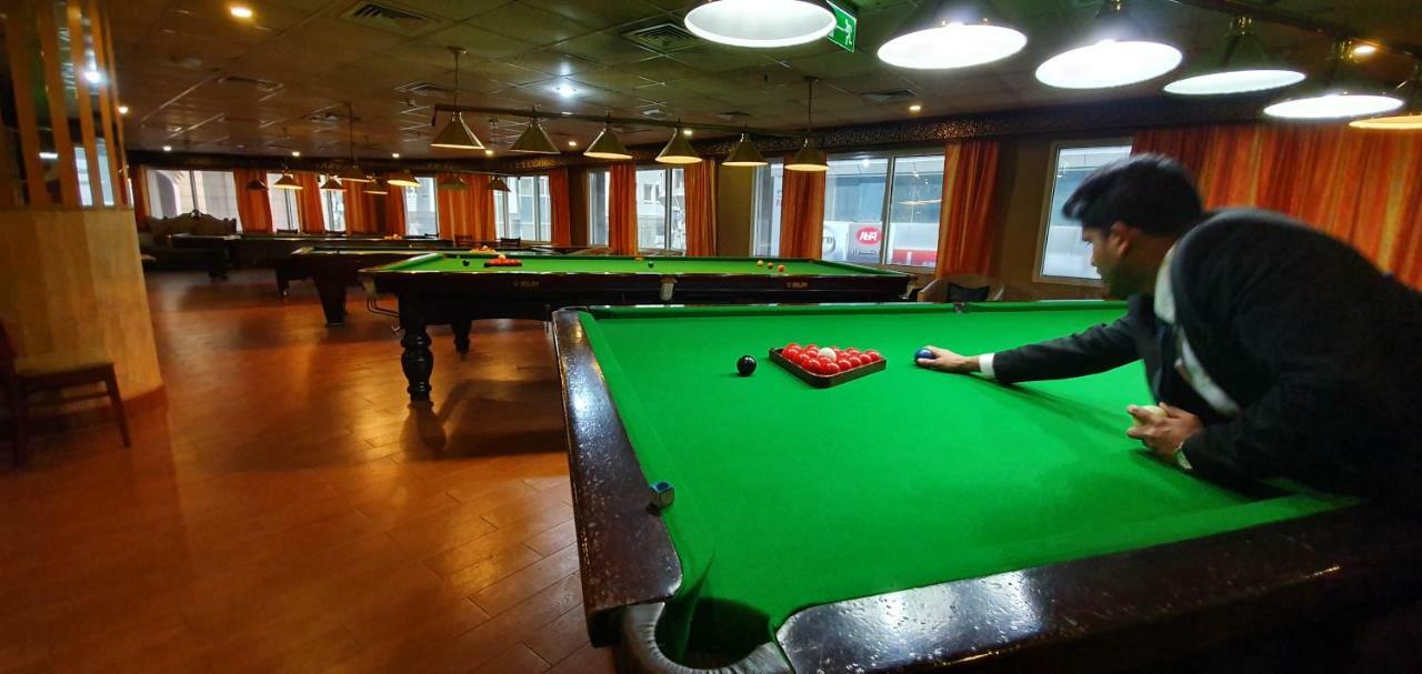 Kings Square Hotel Llc Дубай Екстериор снимка